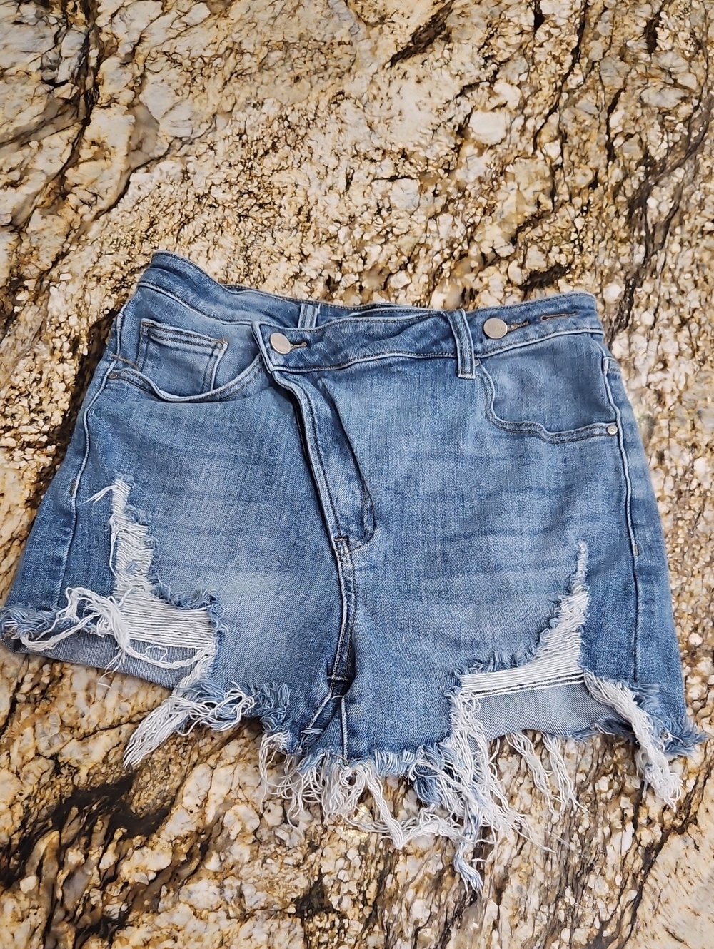 RISEN Women's Distressed Denim Shorts. Size L